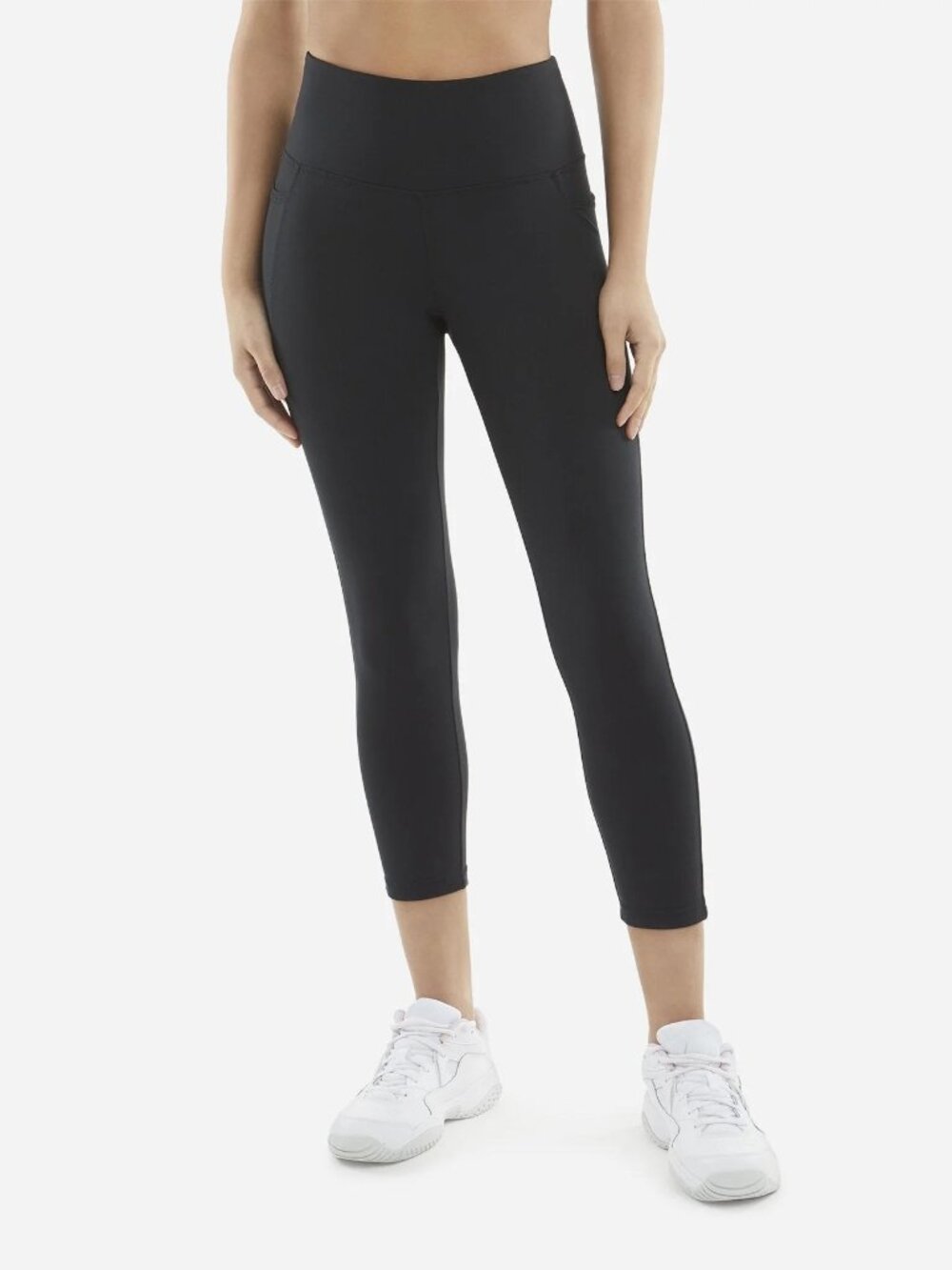 Danskin Capri Leggings with Pockets (M)